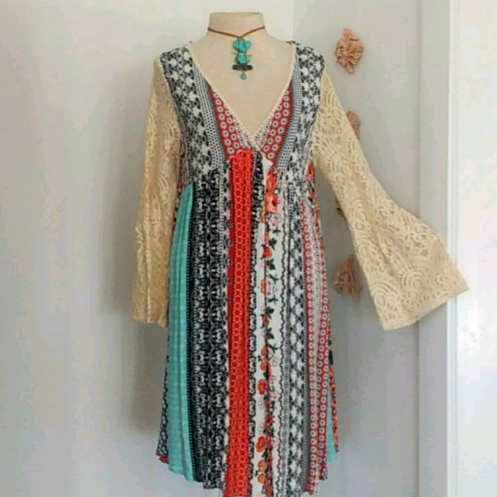 NWT KORI MULTIPATTERNED/PATTERNED BOHO DRESS